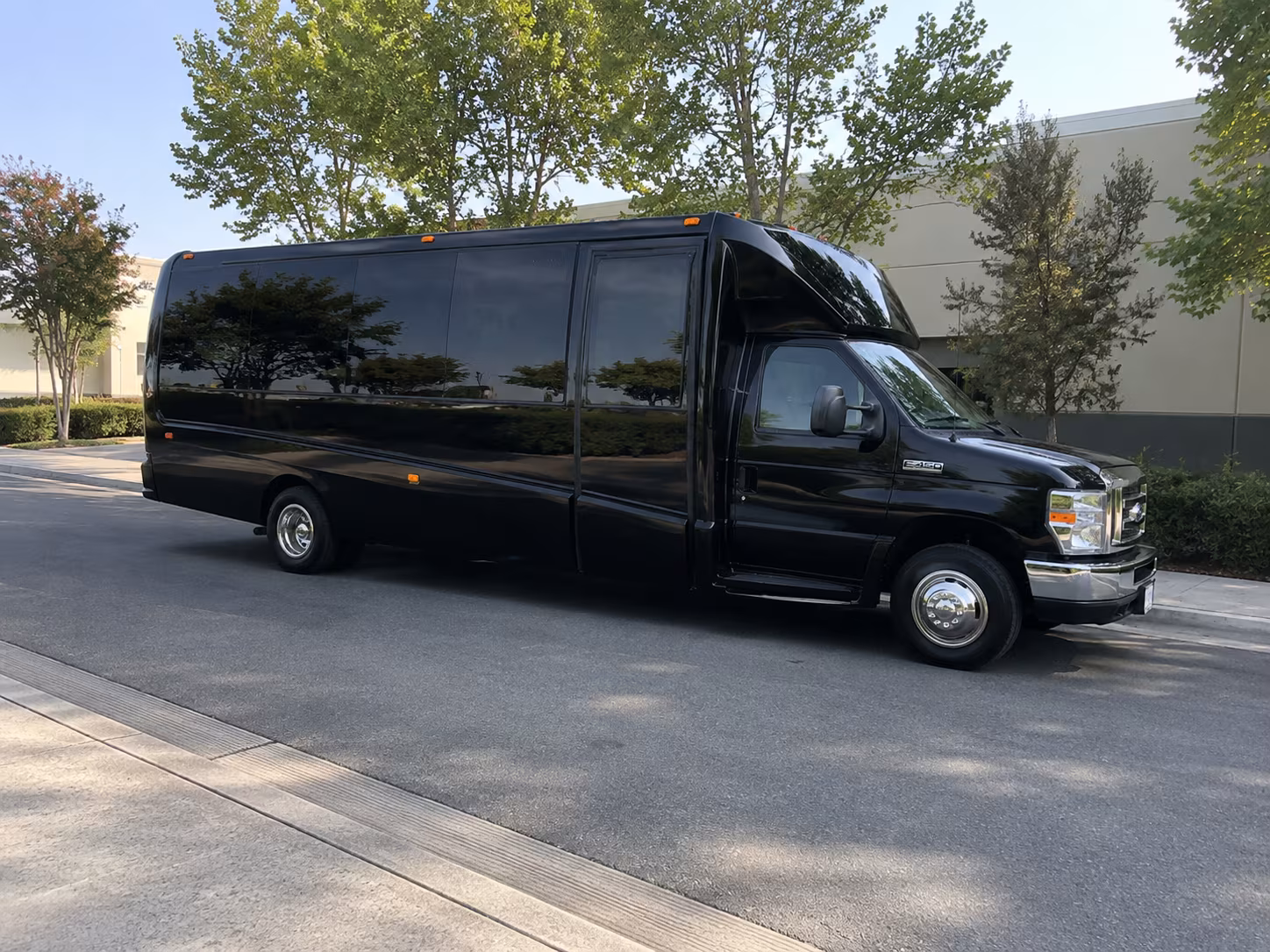 Scottsdale Homecoming & Prom Party Bus Rentals